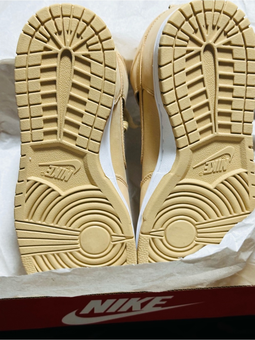 Nike Dunks High-Top Vachetta Sneaker - Picture 2 of 5